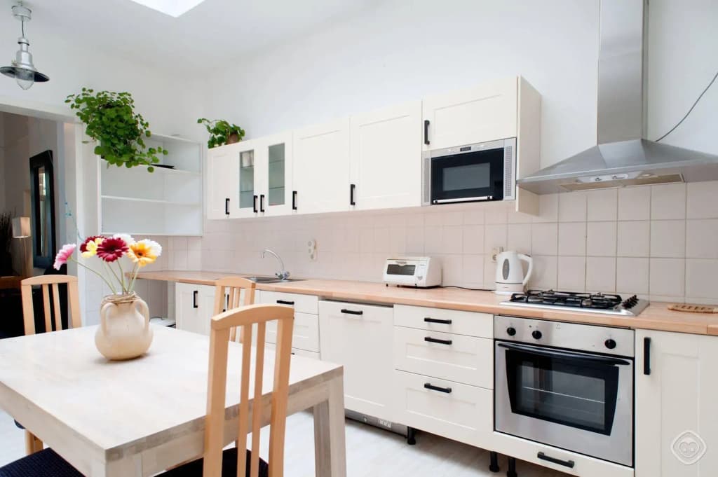 Prins Hendrik Apartments - photo 10
