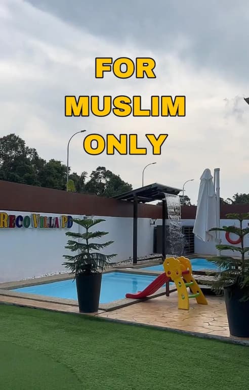 Reco Villa Private Pool 4 Bedrooms@ Taman Mayung Teluk Kemang Port Dickson - photo 14