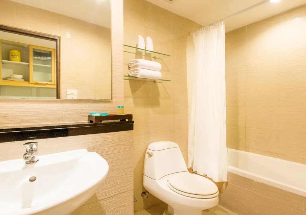 The Key Bangkok Hotel by Compass Hospitality - photo 8