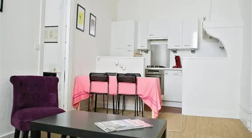 Notre Dame - Seine River Banks Apartment - photo 4