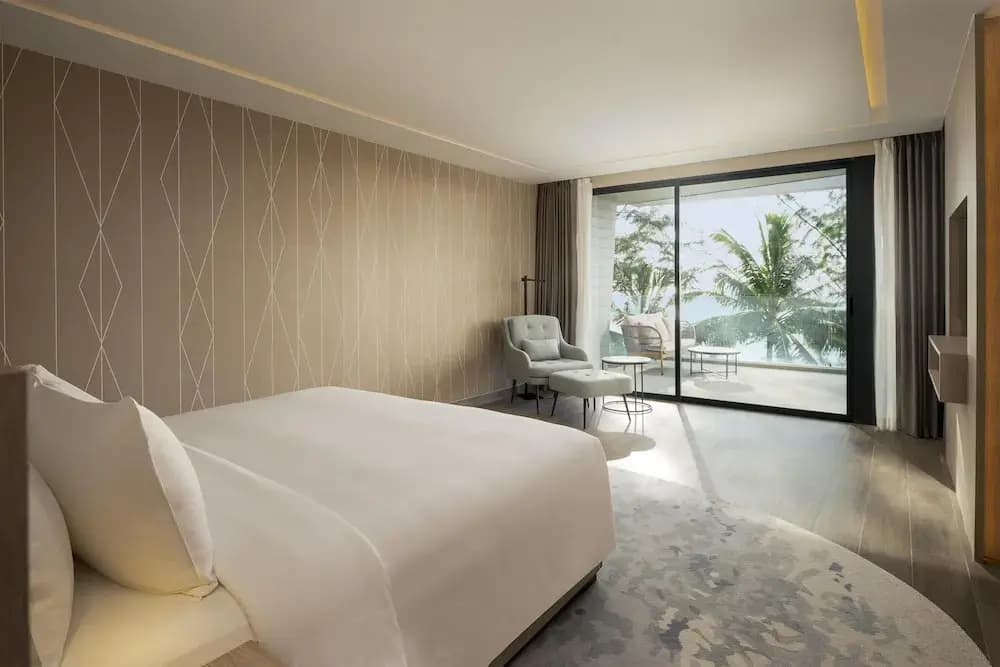 Radisson Blu Resort, Phuket Mai Khao Beach - photo 16