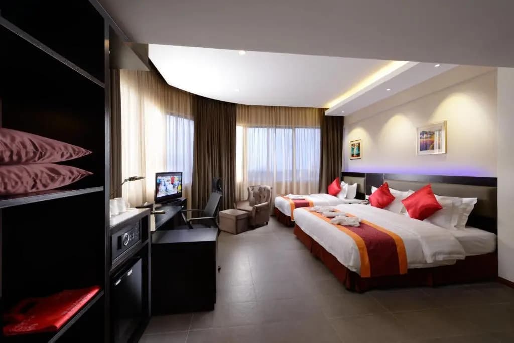 E-Red Hotel Kuantan - photo 6