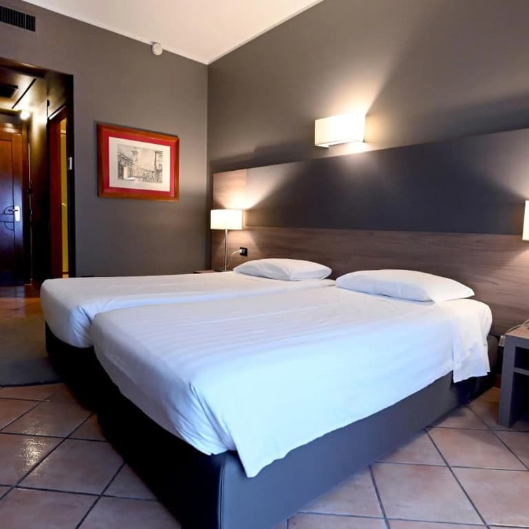 Hotel Sunflower - photo 44