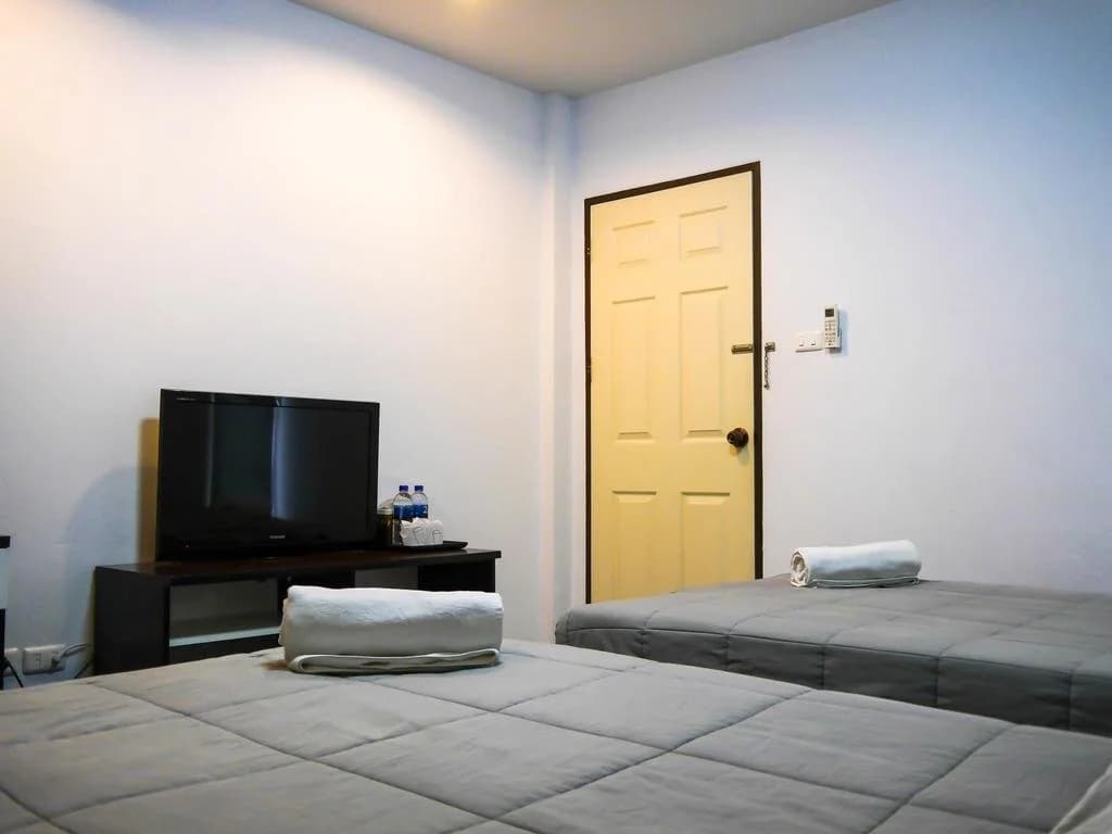 Nine House - photo 8