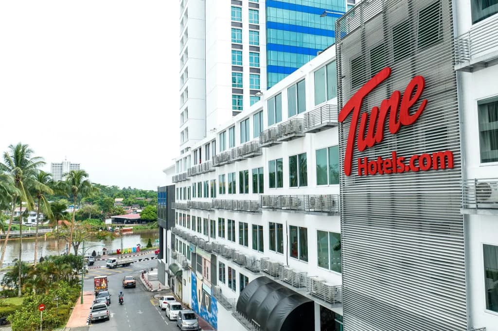 Tune Hotel - Waterfront Kuching - photo 1