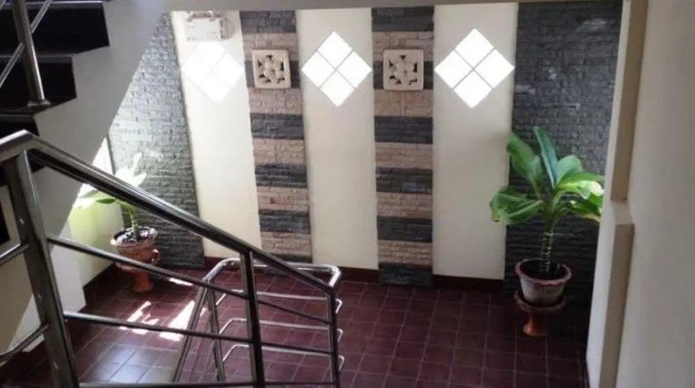 Kittiporn Apartment - photo 11