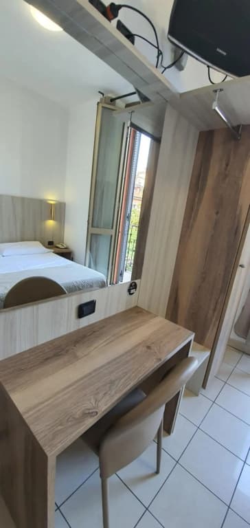 Hotel Mondial - photo 15