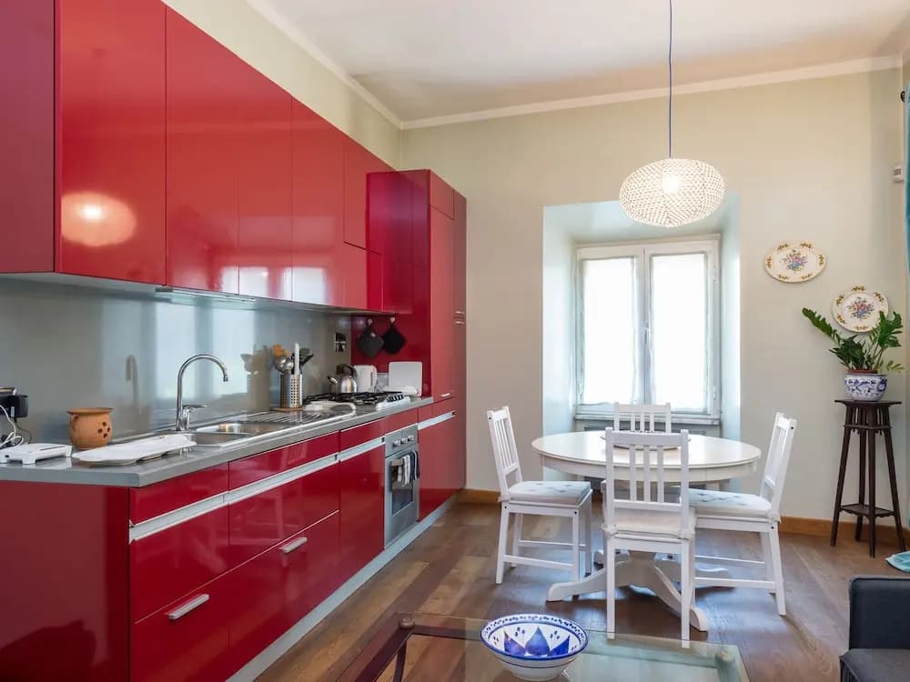RSH Vatican Large Bright Apartment - photo 16