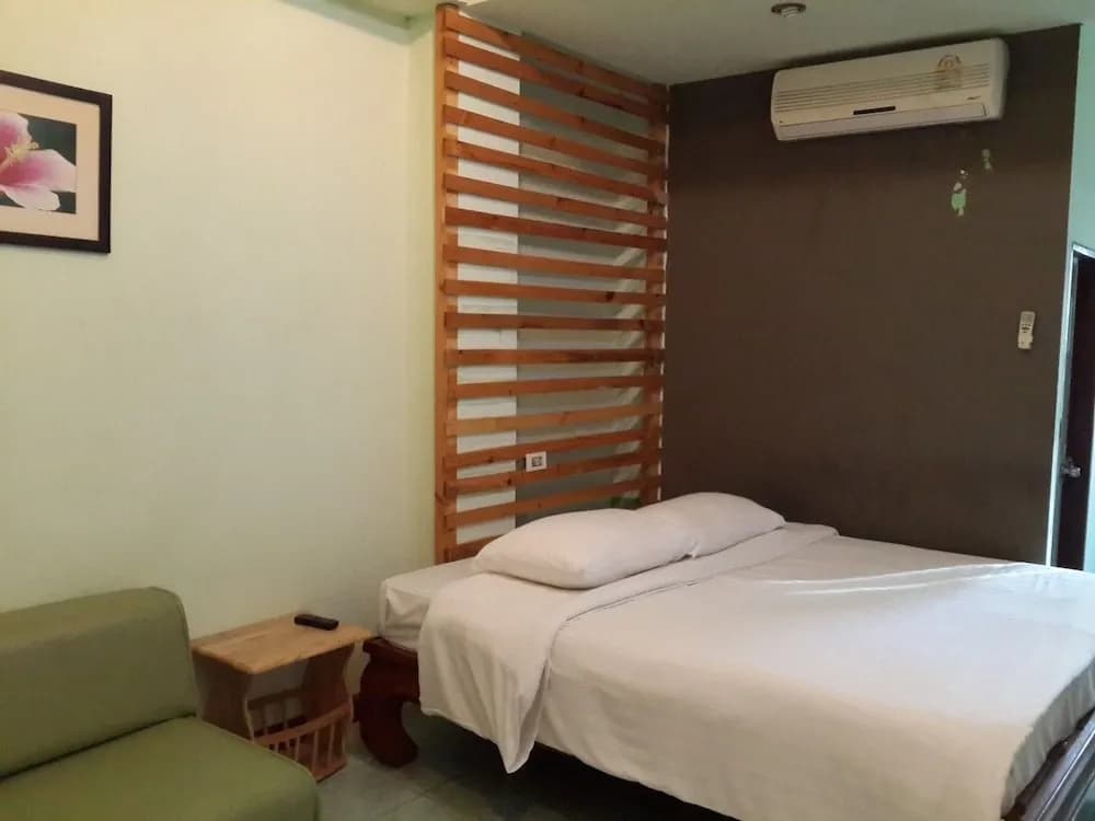 Anong Guesthouse - photo 2