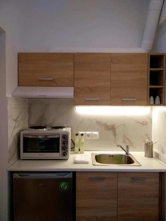 White Tundra Studio - photo 8