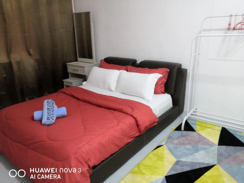 Abah 2 Room Homestay - photo 1
