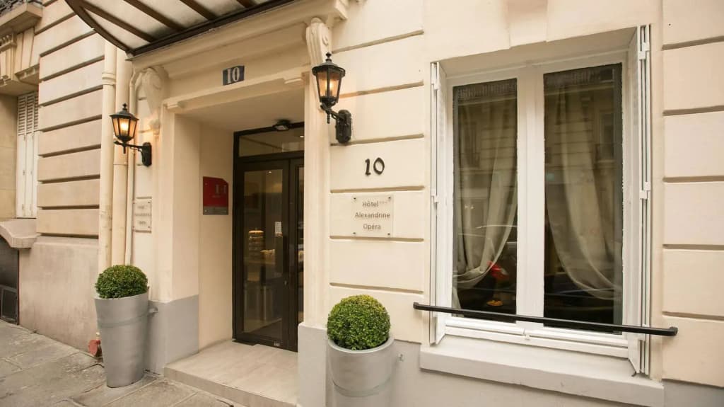 Alexandrine Opera - photo 1
