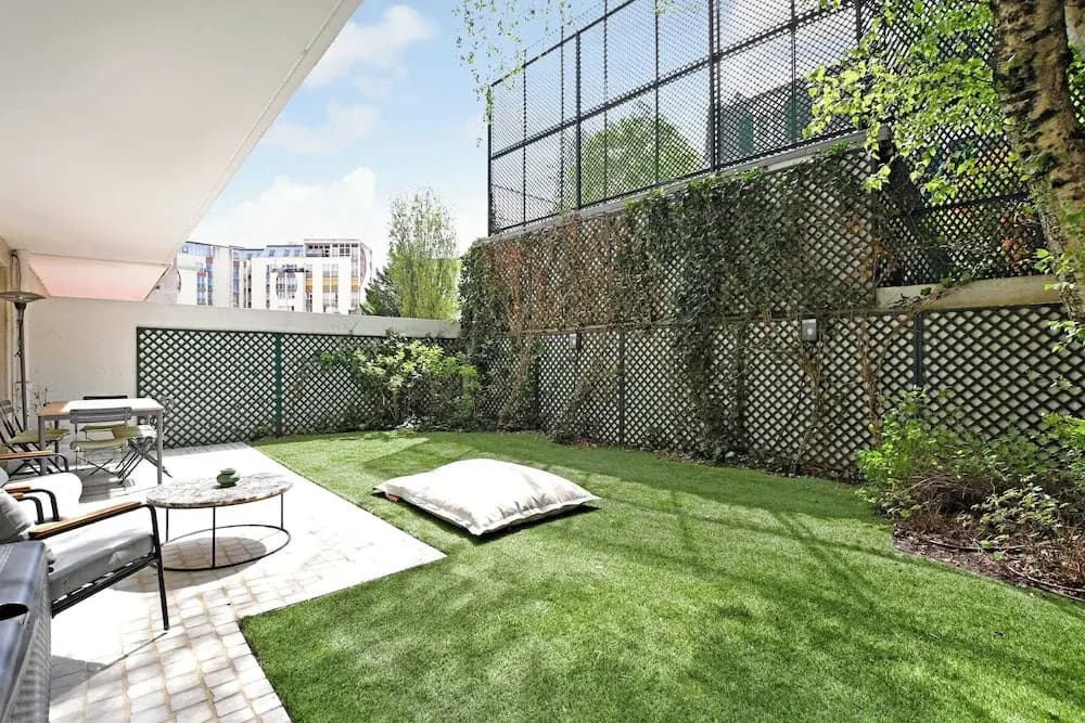 Passy / Eiffel Tower - Amazing 2BR With Garden - photo 11