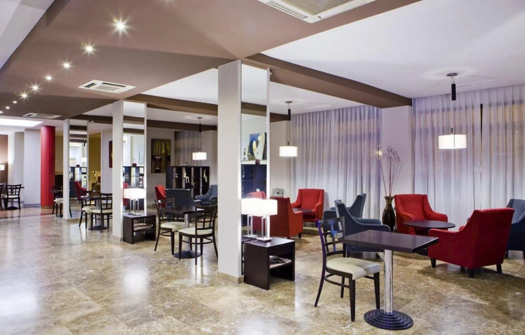 Hotel Puerta de Toledo - photo 13