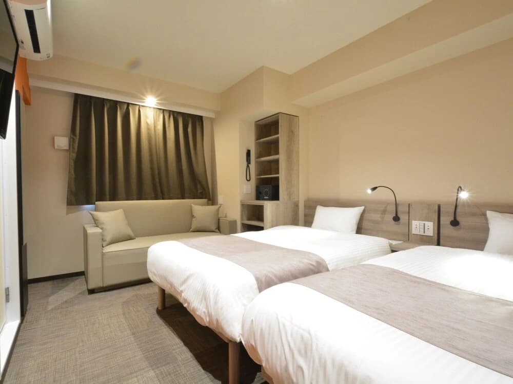 Hotel Sanrriott Shinsaibashi - photo 5