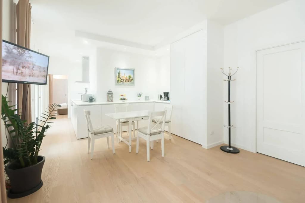 Old Town Boutique Suites - photo 11