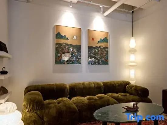 Kiwa Hostel - photo 7