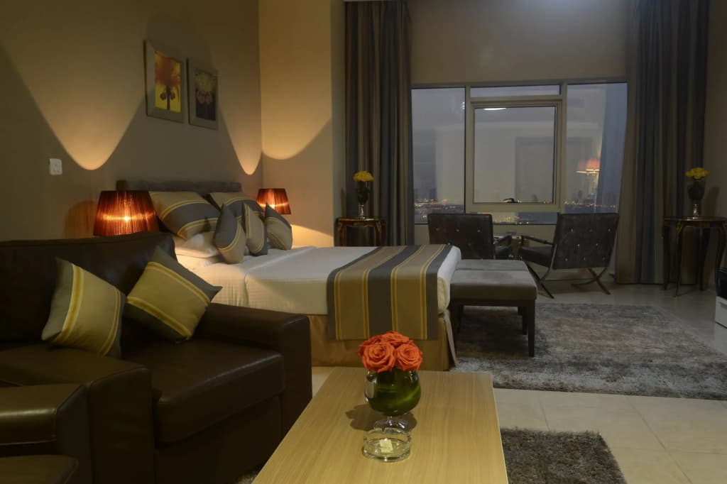 Magnum Hotel & Suites West Bay - photo 5
