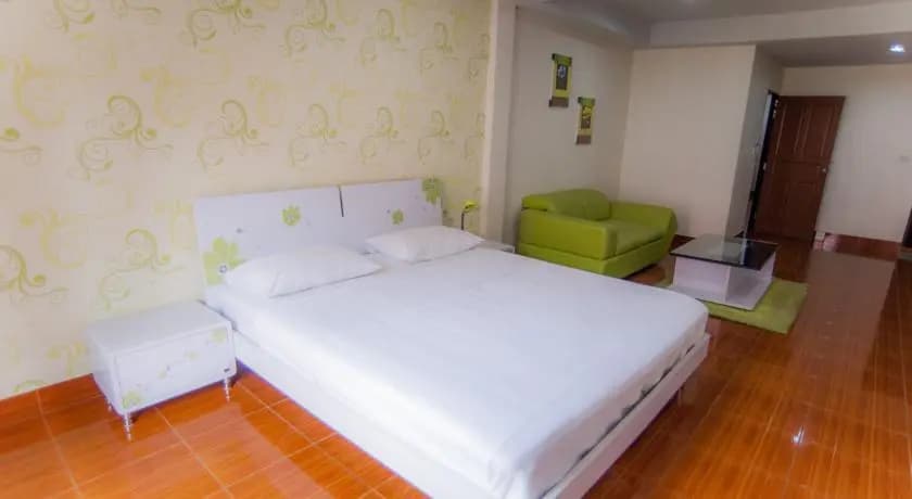 Apple Inn - photo 2