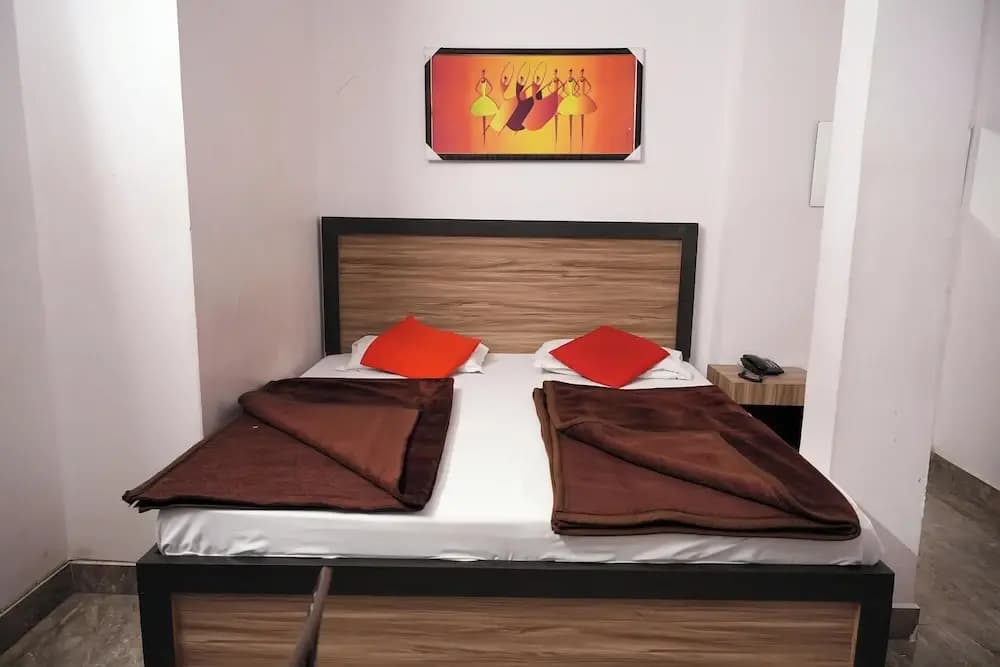 Surya inn - photo 33