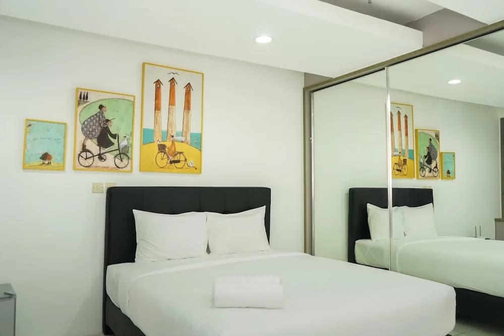 Spacious Studio Room Menteng Square Apartment - photo 3