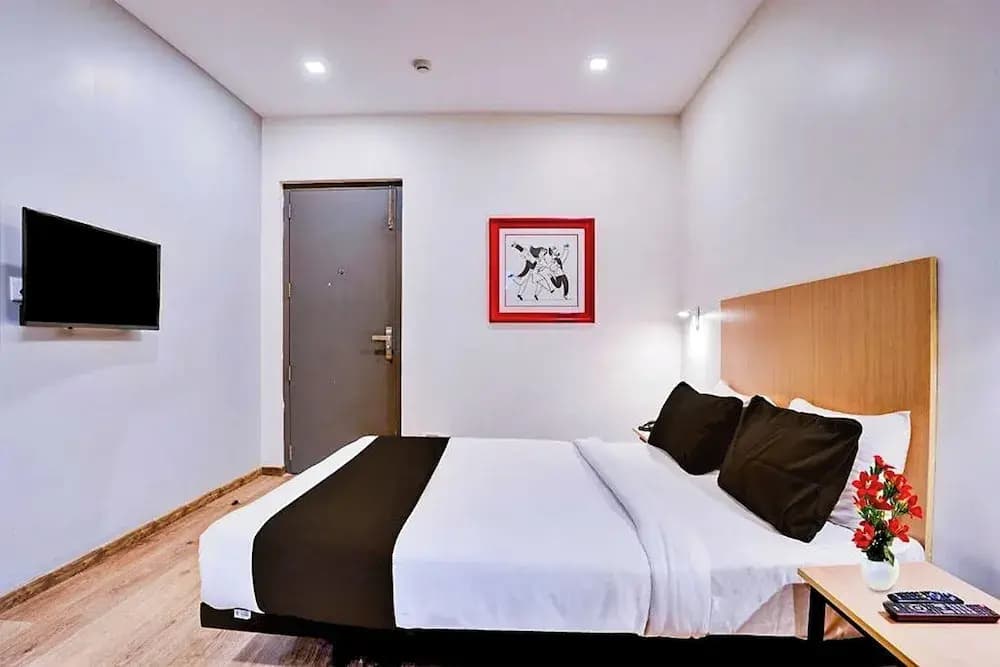 Hotel Sunlight Inn - photo 6