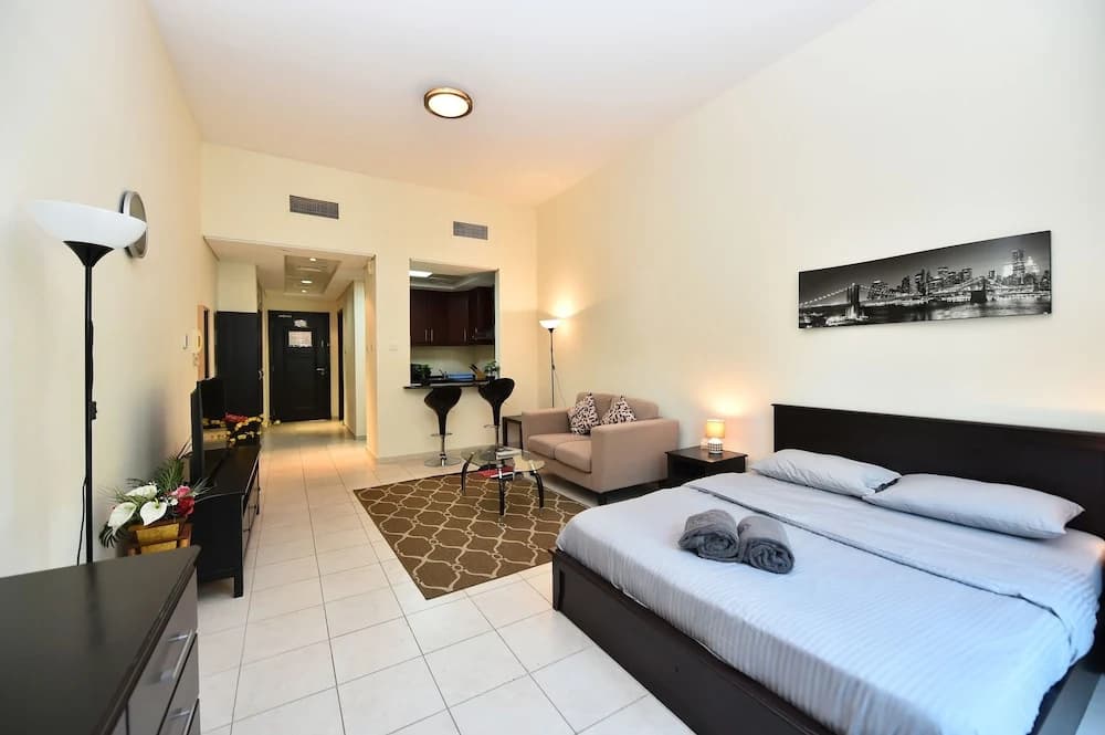 MRH - Studio in Discovery Gardens - photo 2