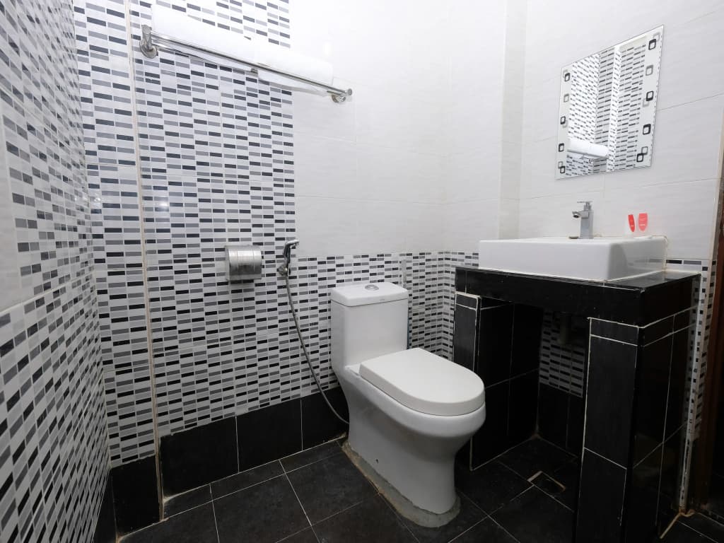 OYO 1105 Hotel 75 - photo 7