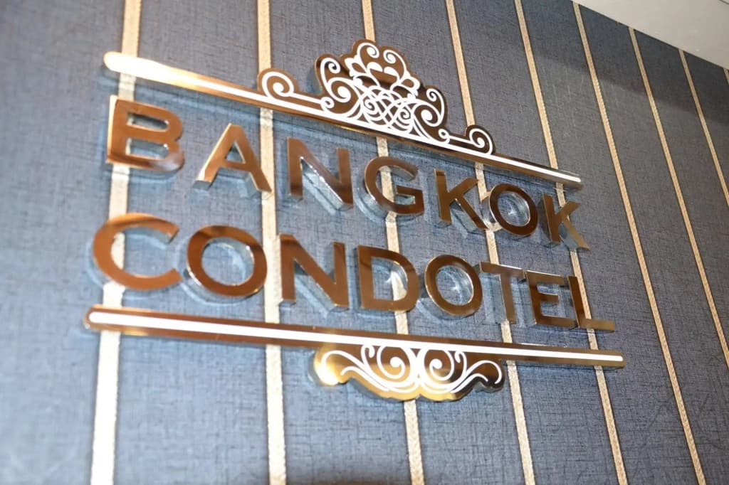 At Bangkok Hotel - photo 1