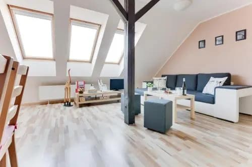 Jane's Attic Apartment - photo 4