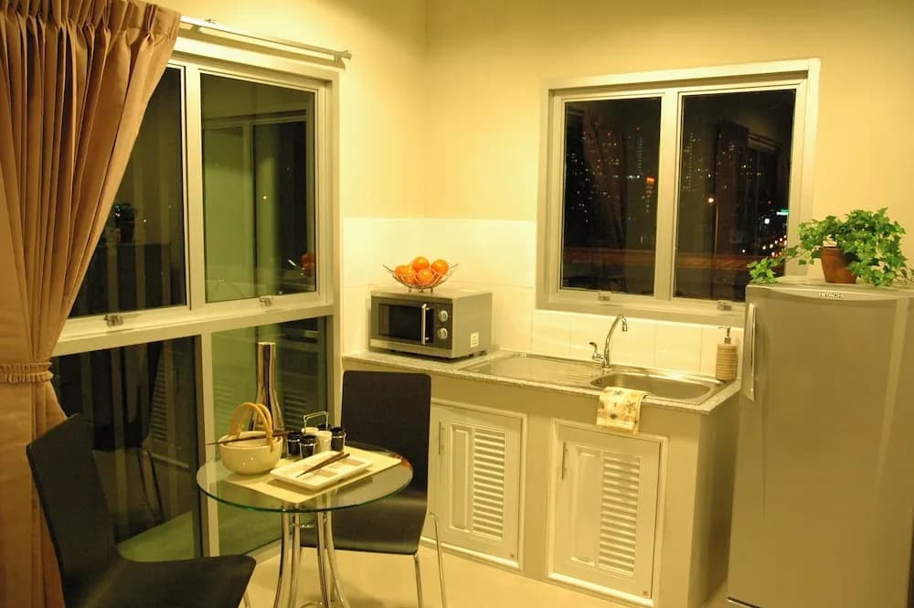 Bangkok Living Apartment - photo 6