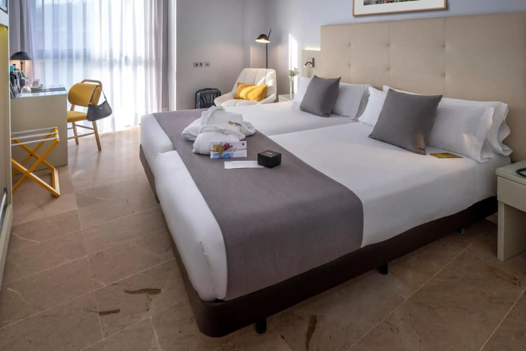 Serhs Del Port Hotel - photo 14