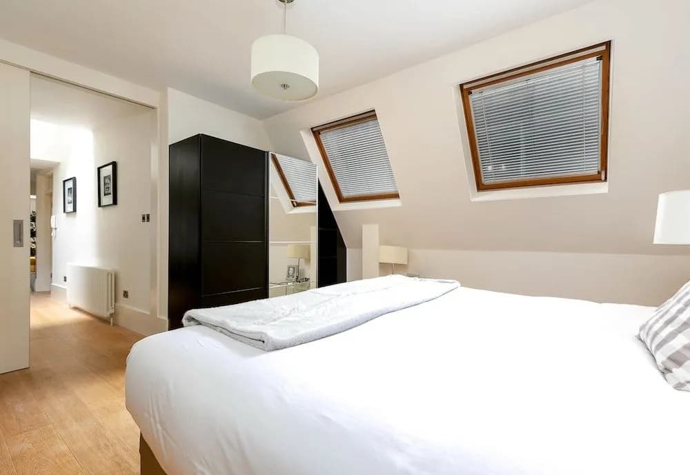 D'Arblay Street - photo 5