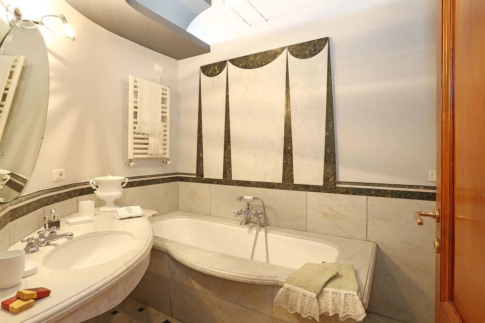 The Palazzetto Suites - photo 4