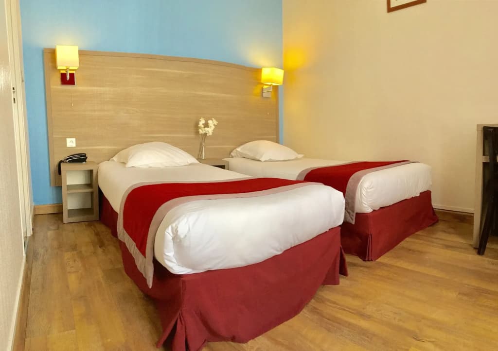 Amadeus Hotel - photo 6