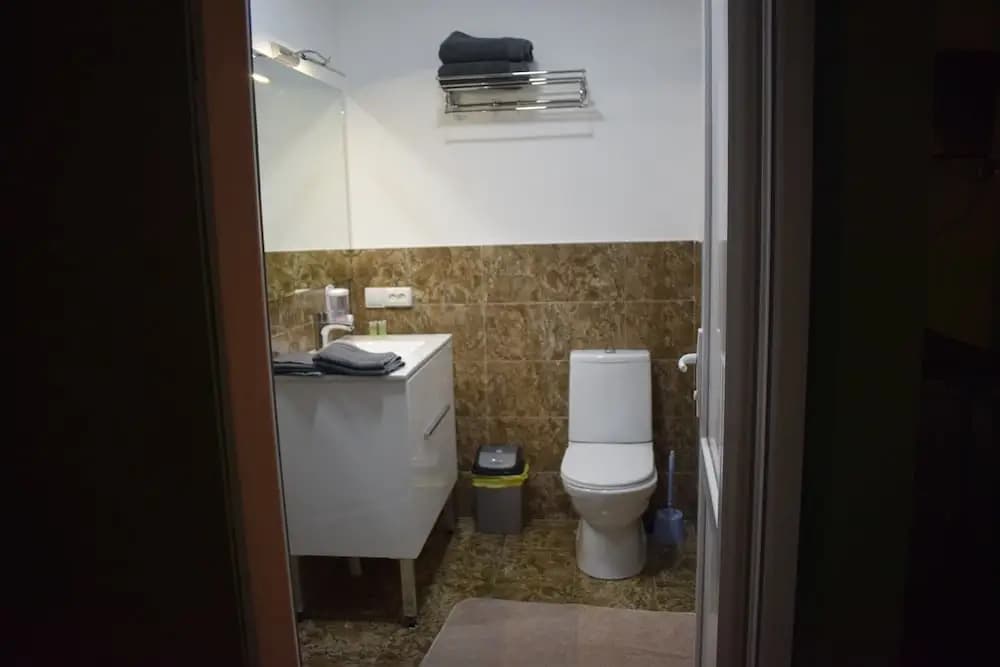 Euphoria Inn - photo 7