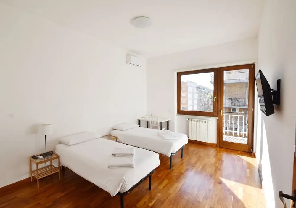 Nice & Warm Rooms - photo 2