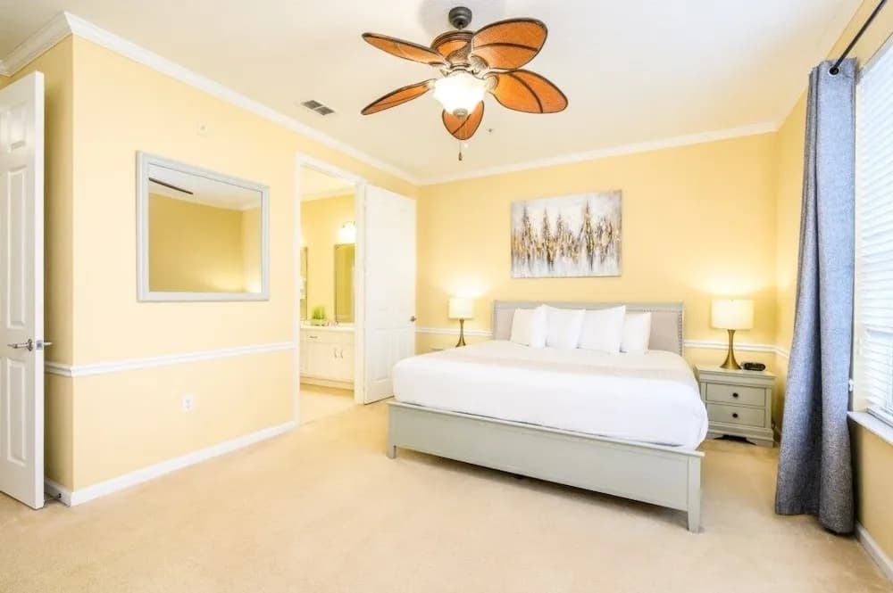 4 Bedroom Lake View [cdc Compliant] 1008 Condo - photo 4