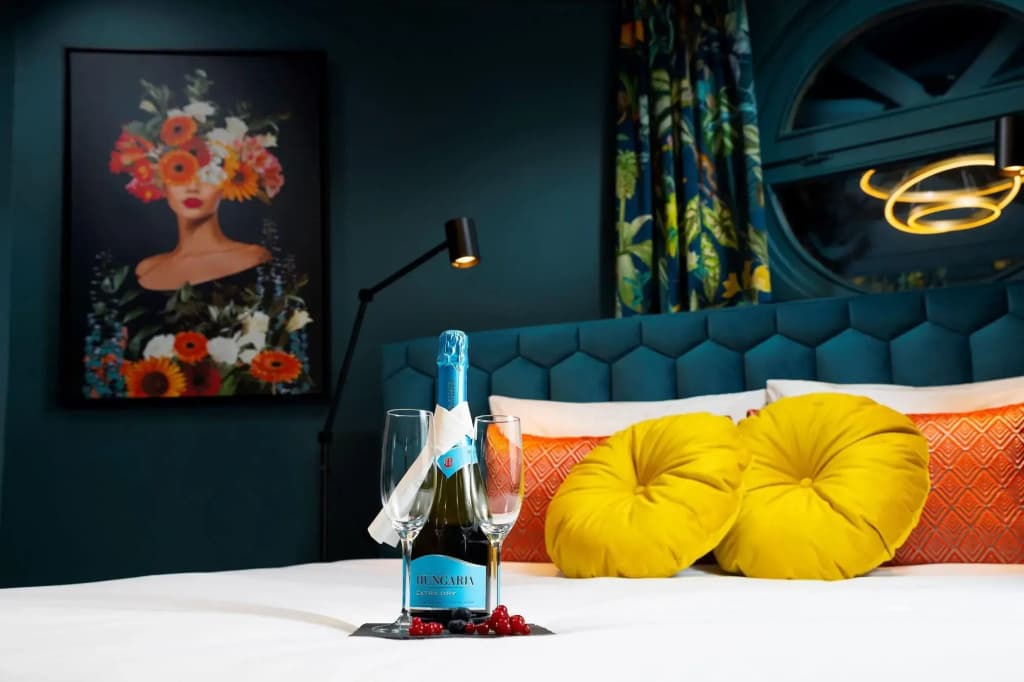 Three Corners Hotel Art - photo 47