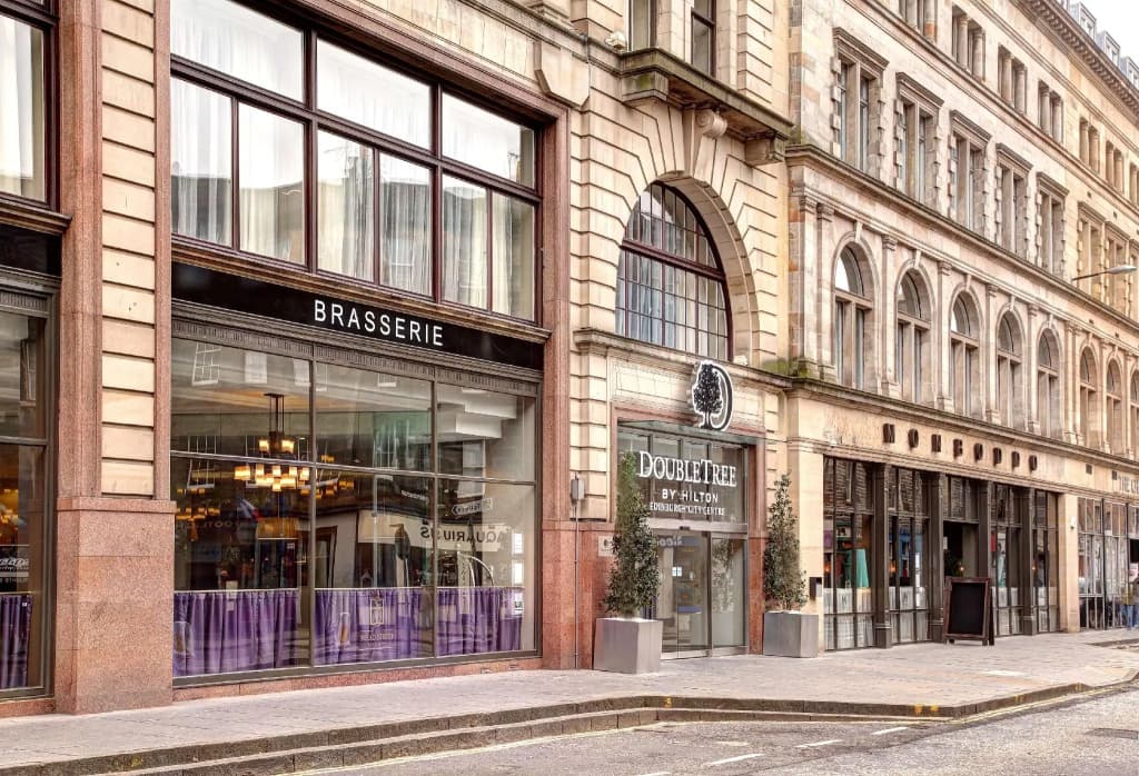 DoubleTree by Hilton Edinburgh City Centre - photo 1