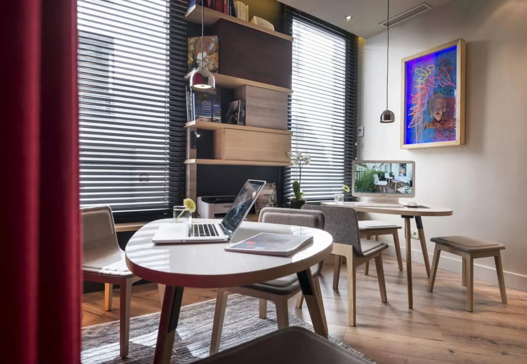 Max Hotel - photo 6