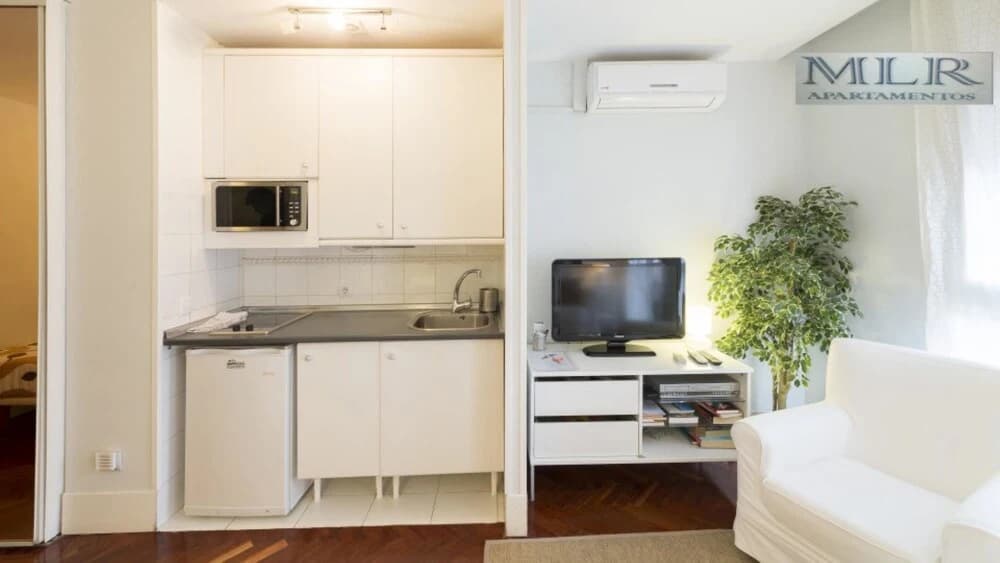 Bright apartments in Fuencarral  by Allô Housing - photo 11