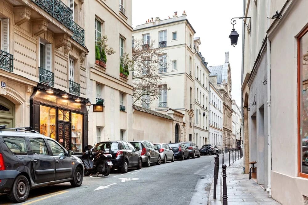 Beautiful Renovated Apartment - Marais - main photo