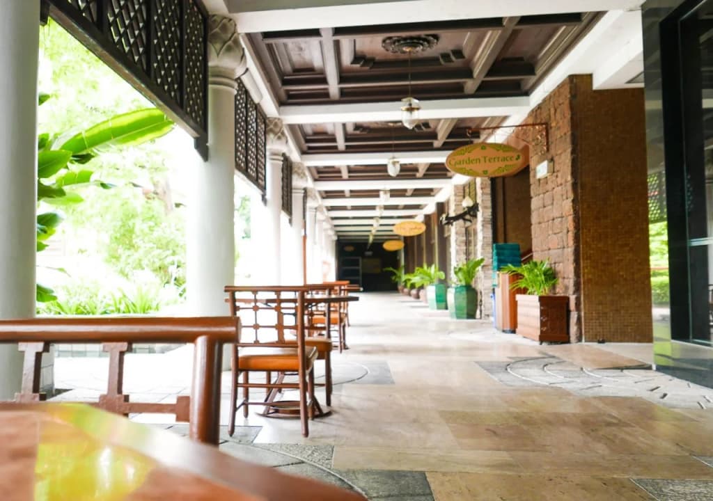 Indra Regent Hotel - photo 30