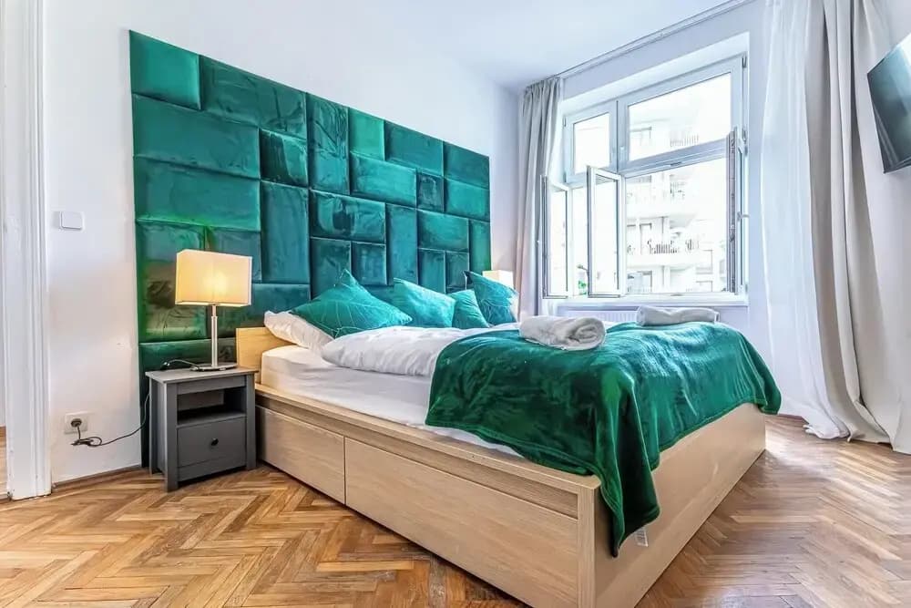 3BR Apt 15 Min from Landstraße Hub - photo 10
