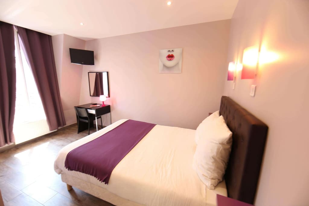 Sweet Hotel - photo 24