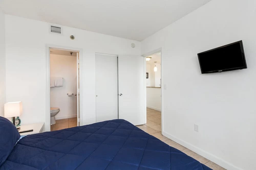 Villa Yamagi - The Enclave Hotel & Suites - photo 1