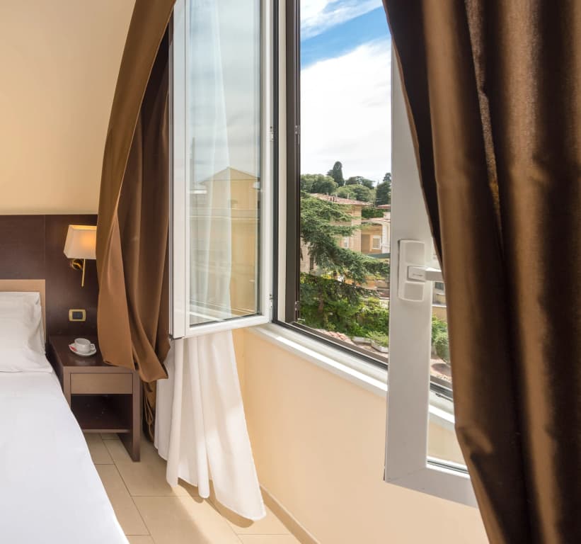 SHG Hotel Portamaggiore - photo 3