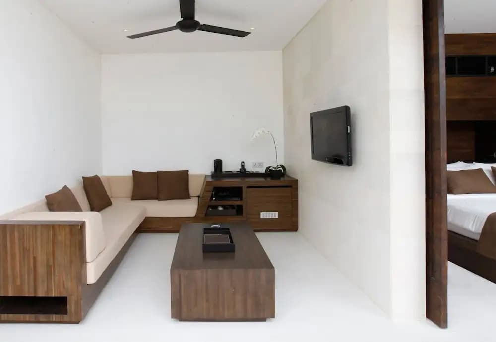 eqUILIBRIA SEMINYAK - photo 6
