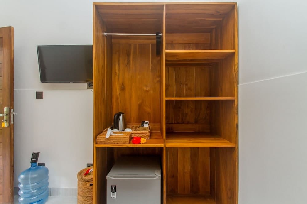 Rahayu Guest House - photo 20